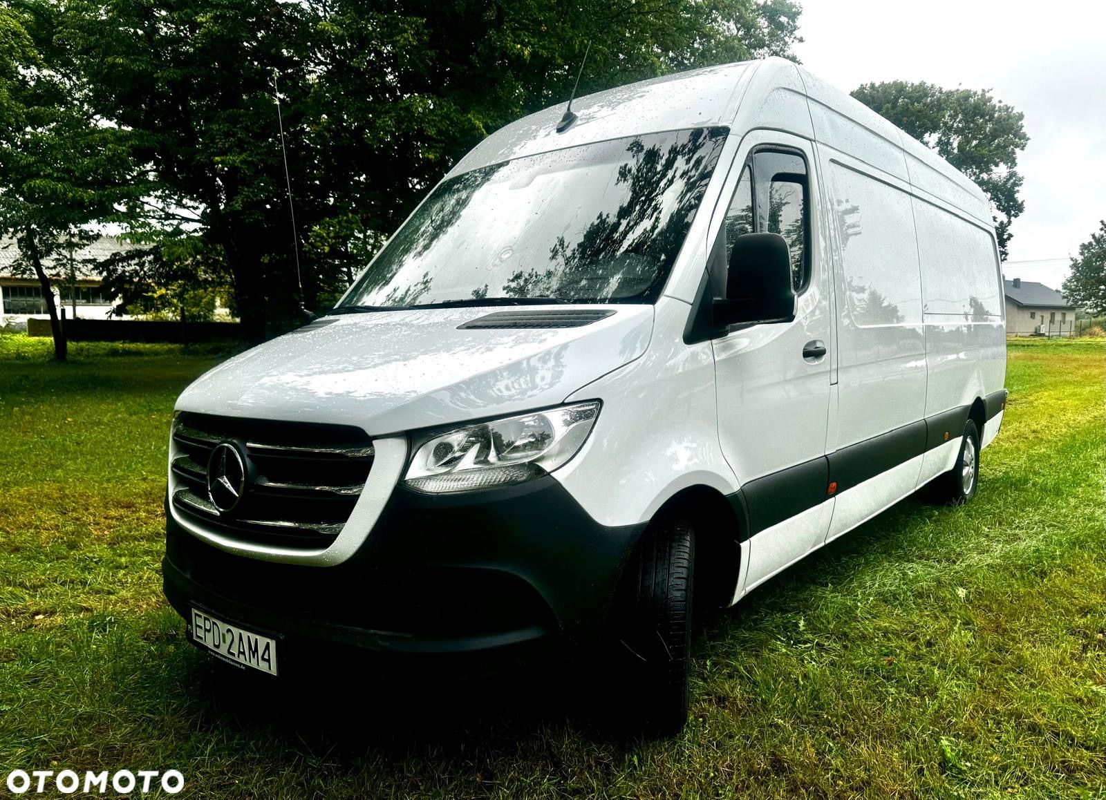 Mercedes-Benz Sprinter - 1