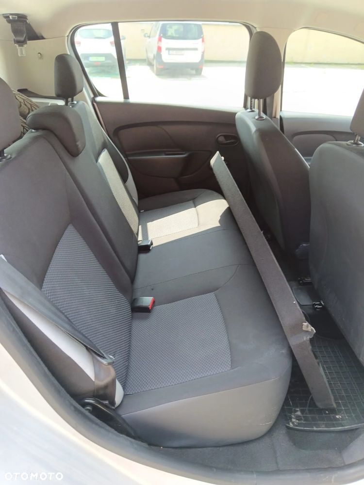 Dacia Sandero 1.2 16V Ambiance - 12