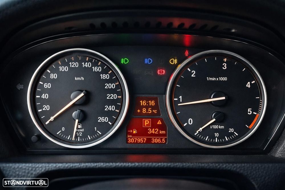 BMW 520 dA Sport - 9