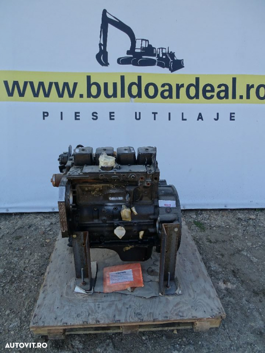 Motor Cummins  4T - 390 stare Nou - 4