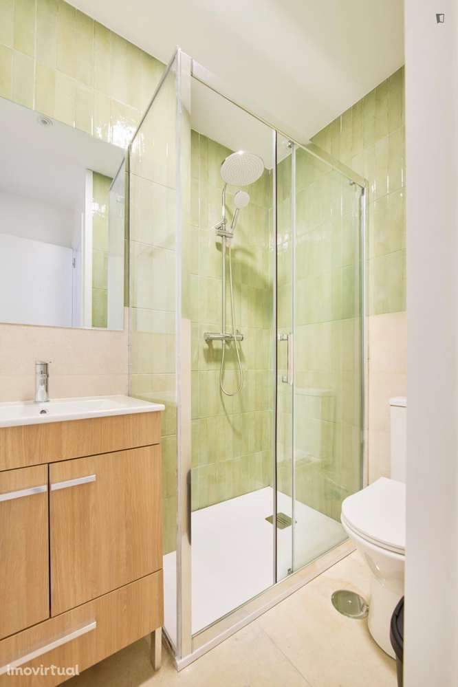 Quarto - localizado em Arroios Lisbon - Grande imagem: 3/35