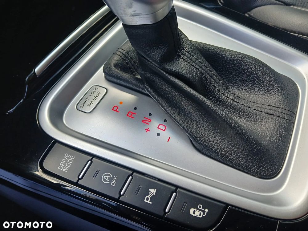 Kia XCeed - 33