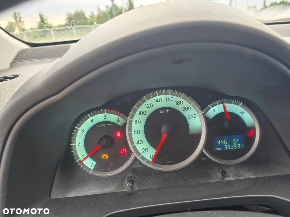 Toyota Corolla Verso - 5