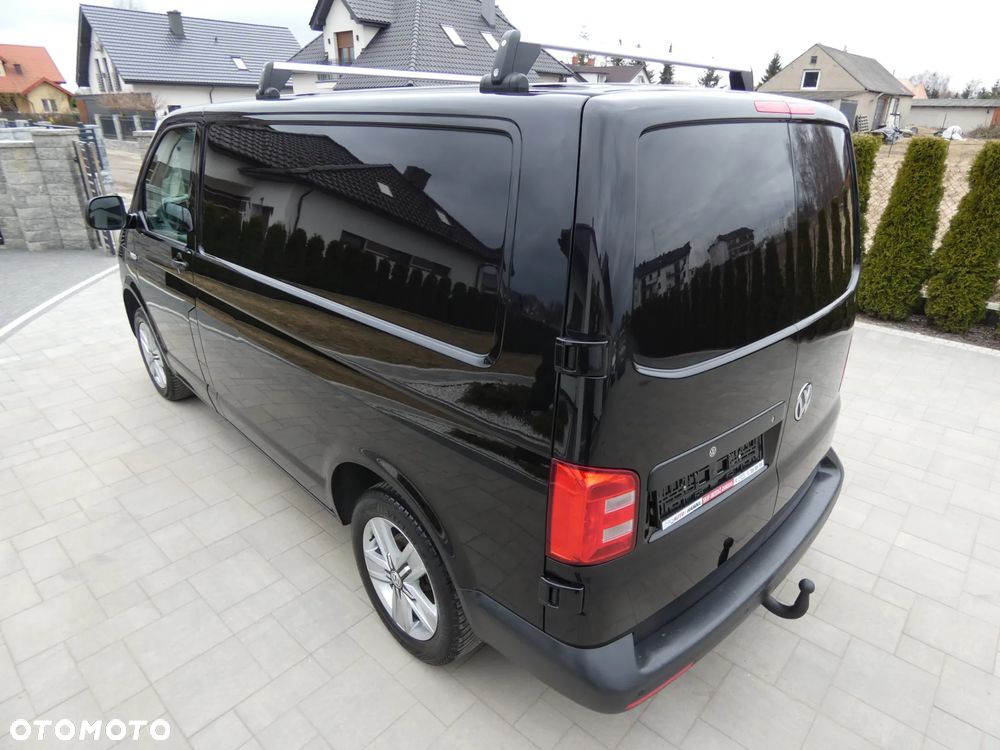 Volkswagen Transporter - 12