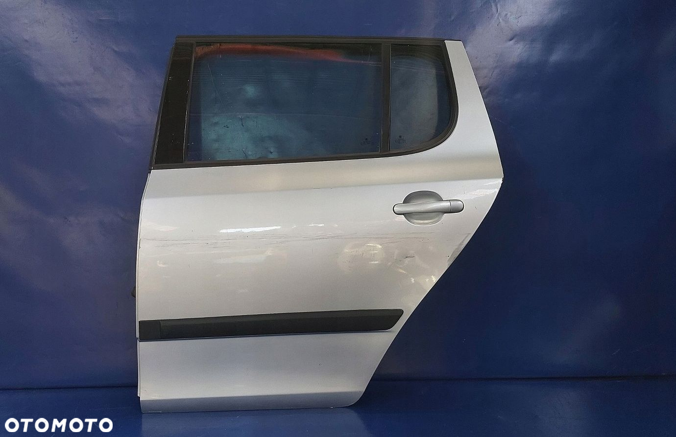 DRZWI TYŁ LEWY SKODA FABIA II HB 06r. - 3