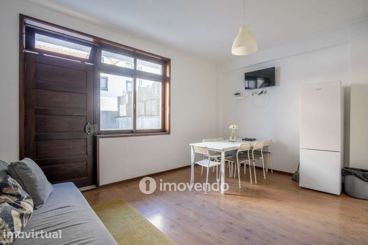 Apartamento T4, com varanda e terraço, em Paranhos, no Porto - Grande imagem: 2/30