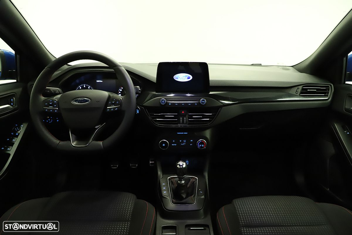 Ford Focus 1.0 EcoBoost ST-Line - 8