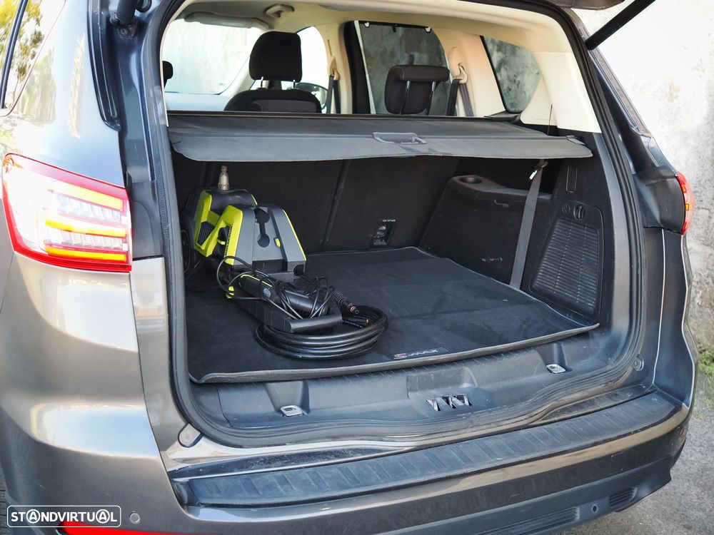 Ford S-Max 2.0 TDCi Titanium - 10