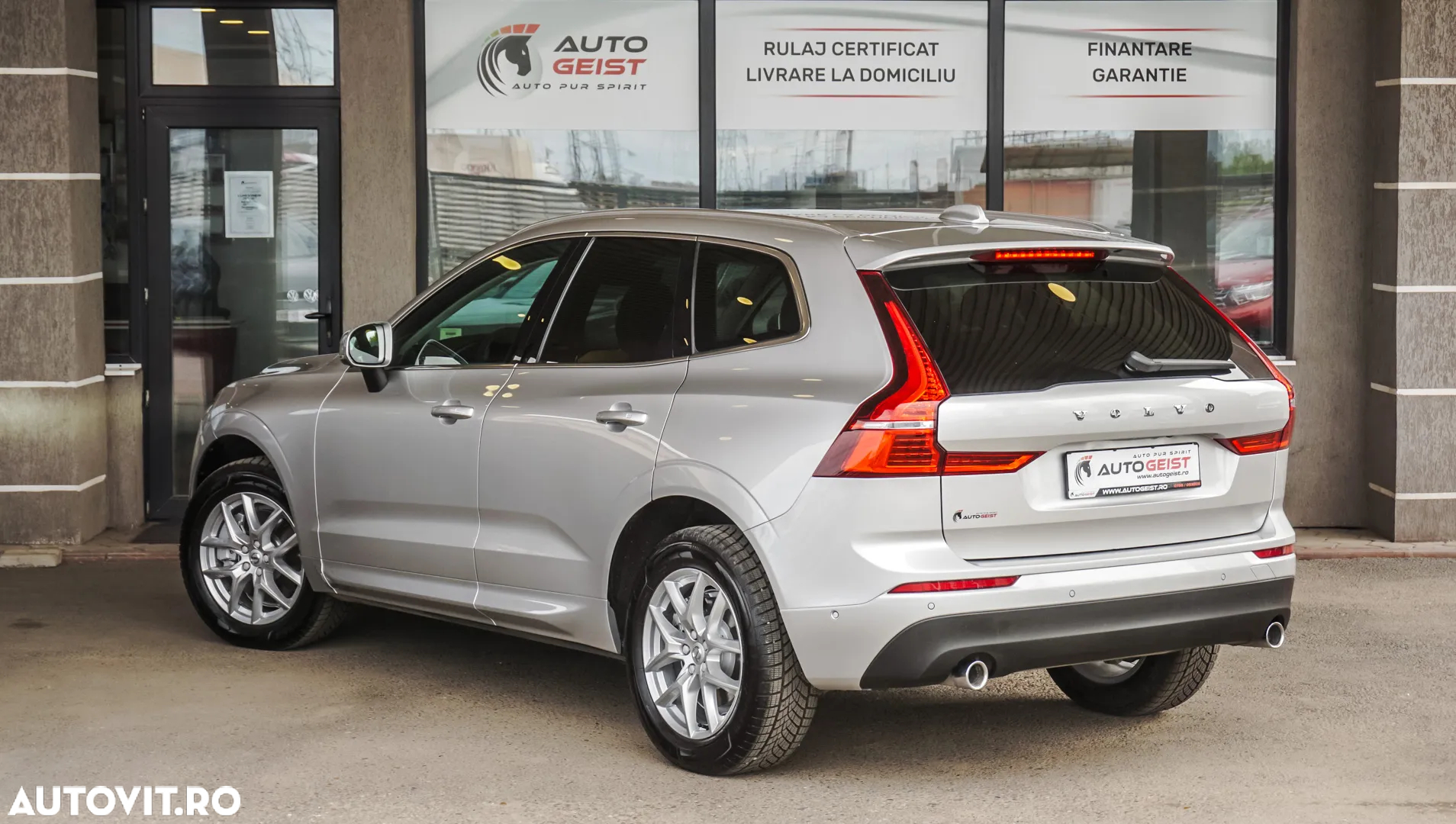 Volvo XC 60 B4 D AWD Geartronic Momentum - 7