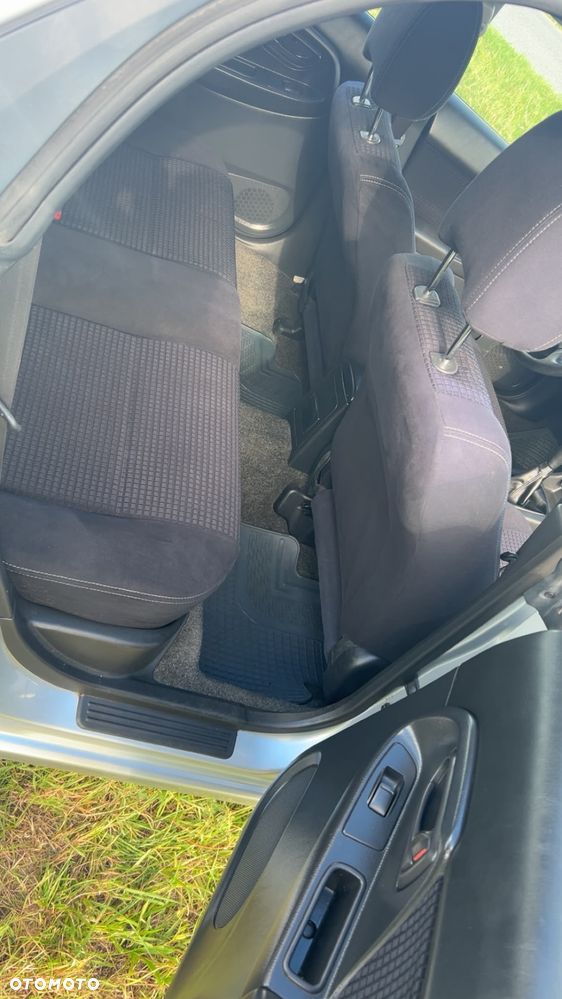 Subaru Impreza - 7