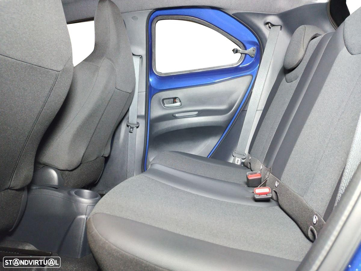 Toyota Aygo X 1.0 Envy - 11