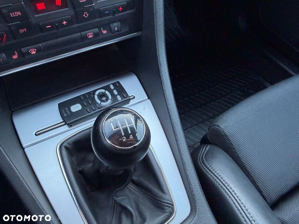 Audi A4 Avant 1.8 T - 23