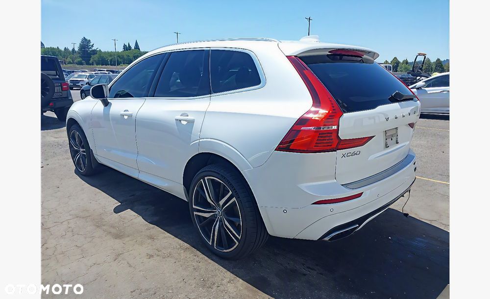 Volvo XC 60 - 8