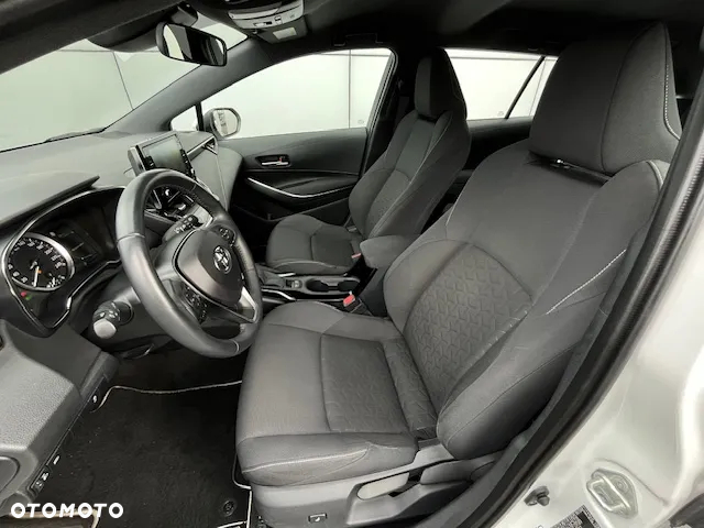 Toyota Corolla 1.8 Hybrid Executive - 15