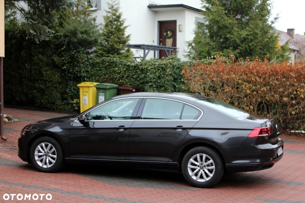 Volkswagen Passat 2.0 TDI EVO Business DSG - 3
