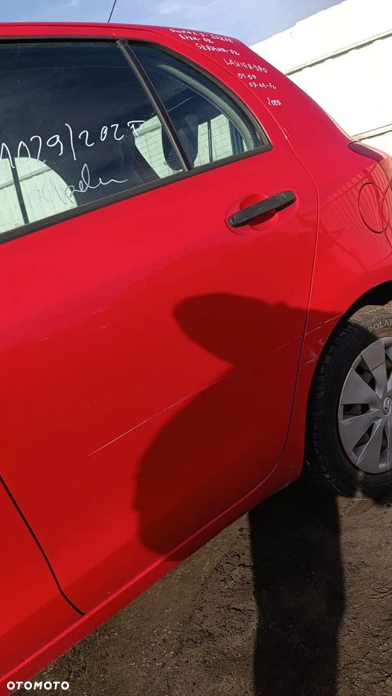 35532 toyota yaris II 1.3 1.3 87 km 2SZFE na części lakier 3P0 - 9