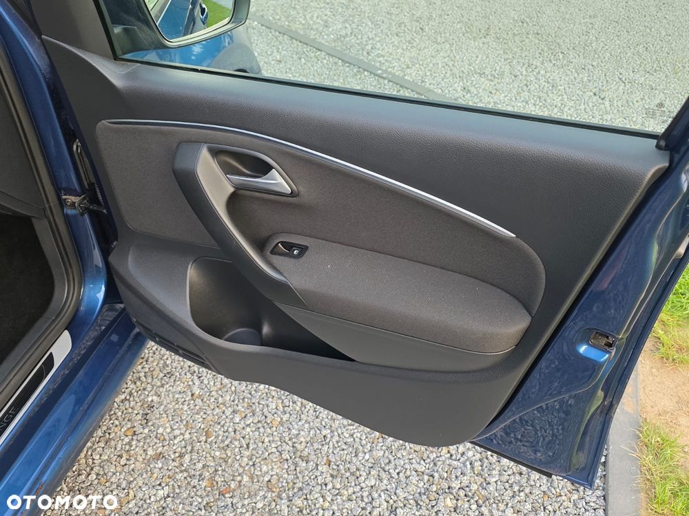 Volkswagen Polo - 19