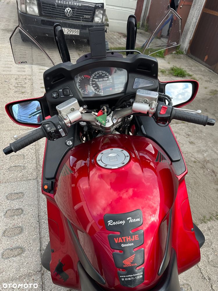 Honda ST - 5