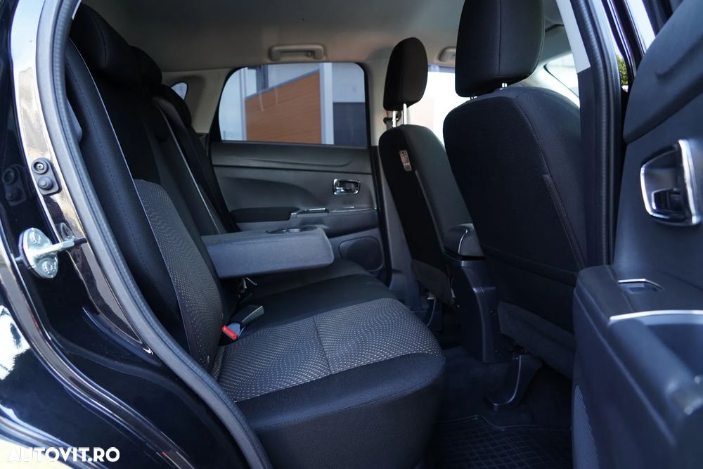 Mitsubishi ASX 1.6 2WD Intense - 9