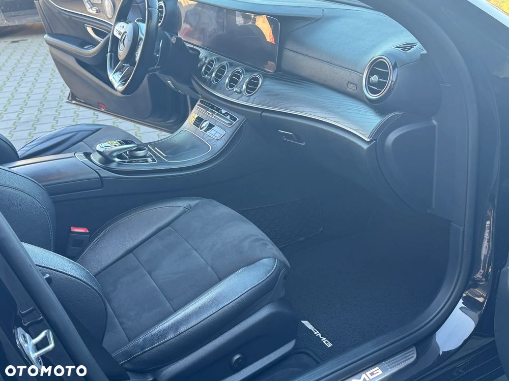 Mercedes-Benz Klasa E AMG 53 4Matic AMG Speedshift TCT-9G - 27
