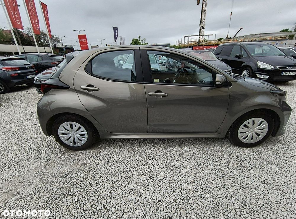 Toyota Yaris - 28