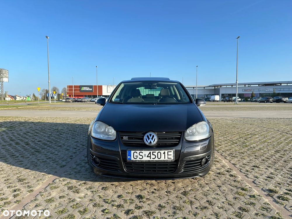 Volkswagen Golf 1.4 TSI GT Sport - 2