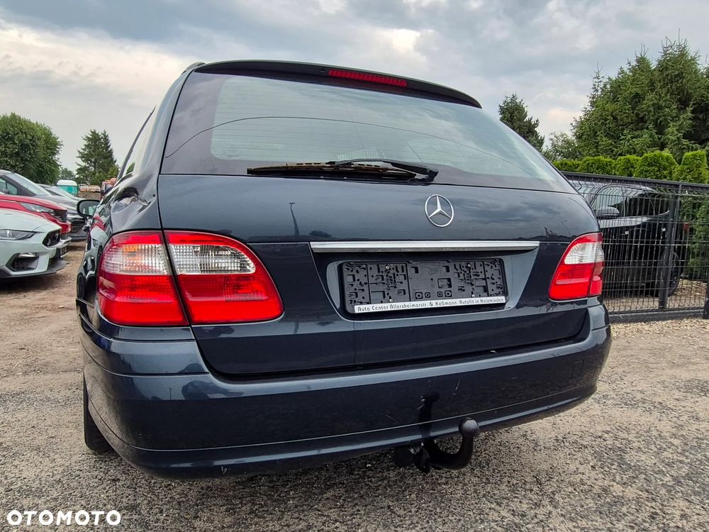 Mercedes-Benz Klasa E 200 Kompressor Classic - 8