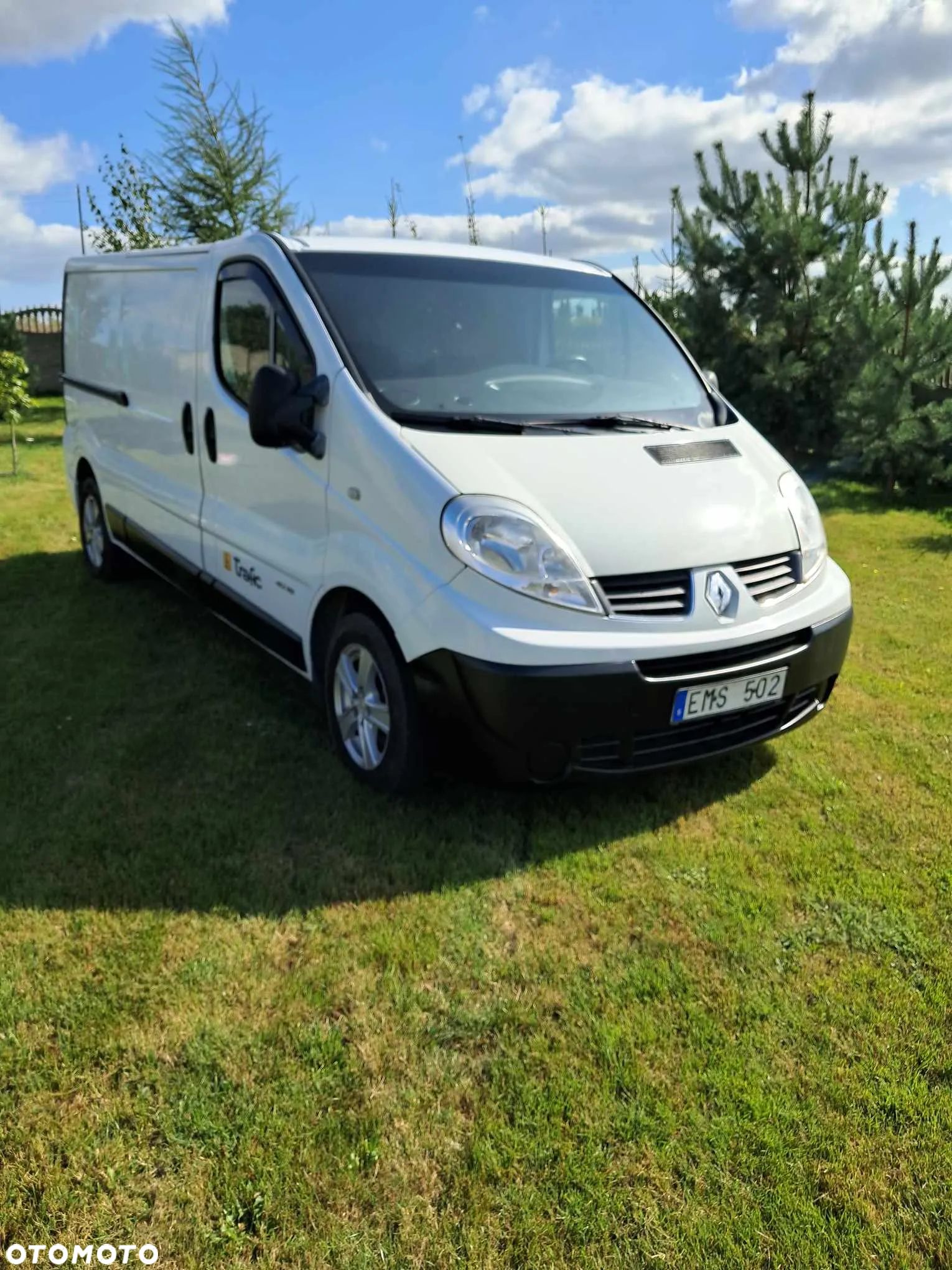 Renault Trafic - 1