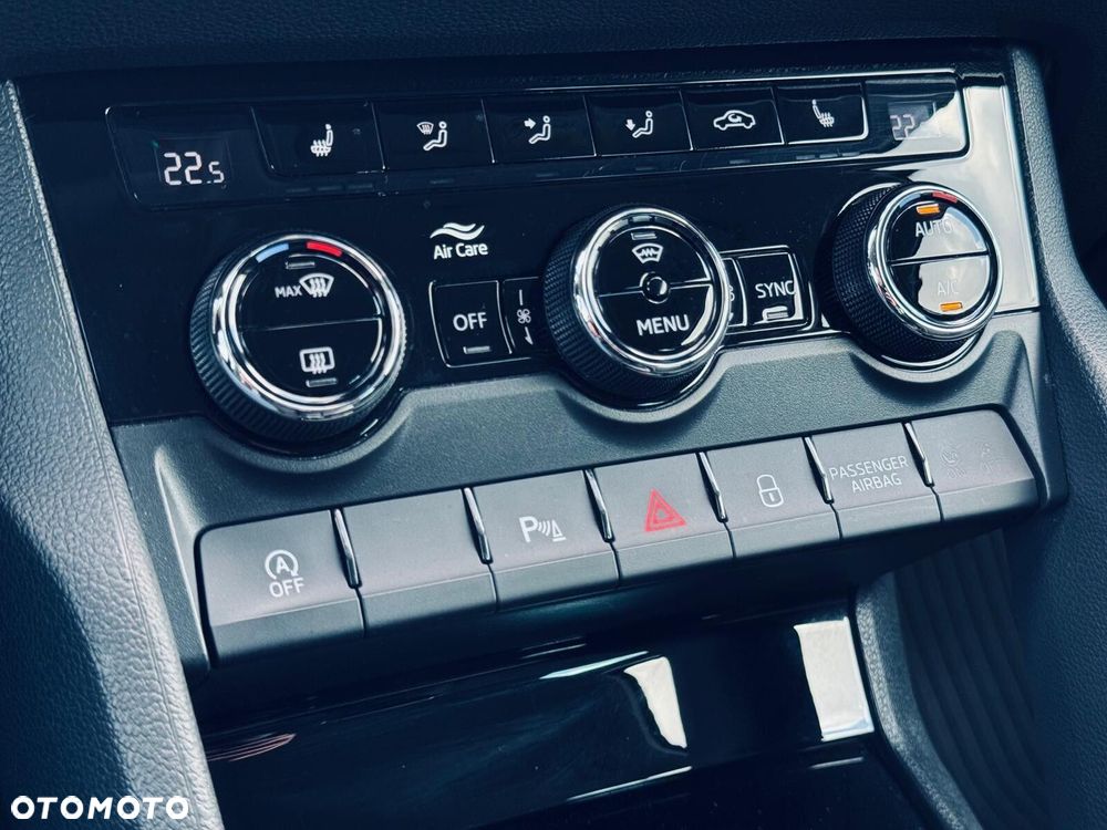 Skoda Karoq 2.0 TDI SCR 4x4 Style DSG - 31