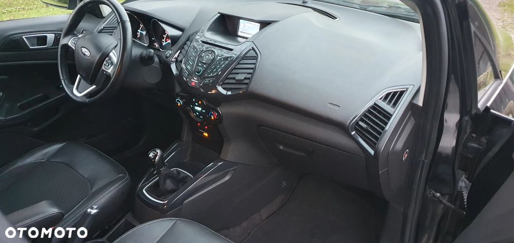 Ford EcoSport 1.0 EcoBoost TITANIUM - 18