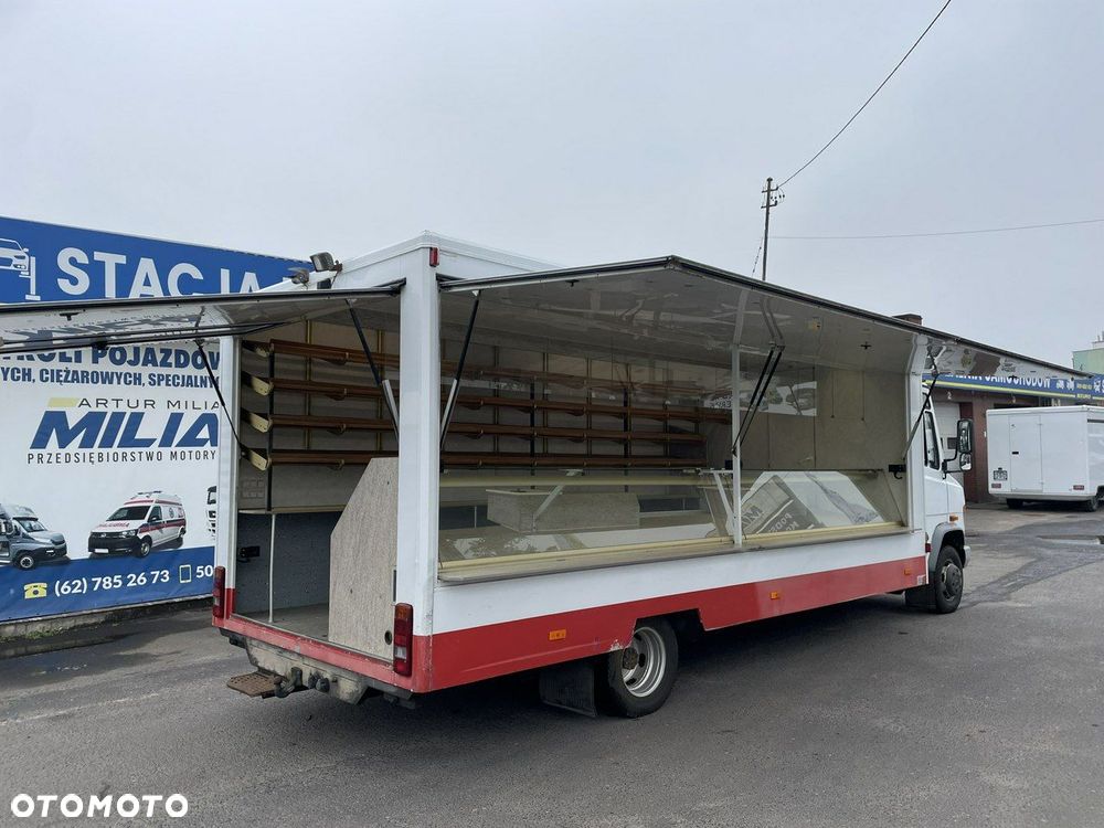 Mercedes-Benz Vario Autosklep pieczywa Gastronomiczny Food Truck Foodtruck sklep bar - 26