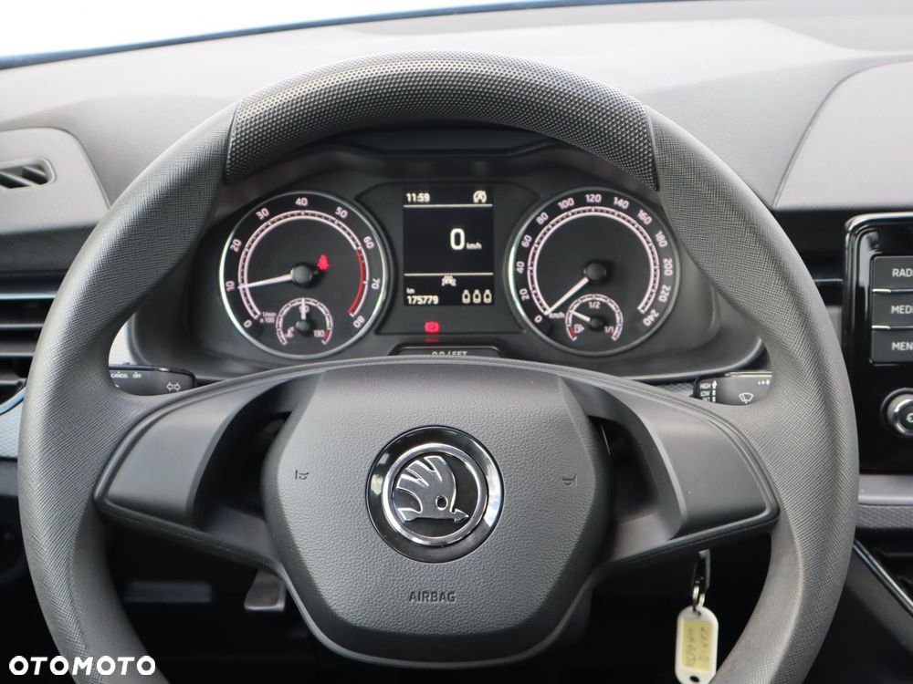Skoda Kamiq 1.0 TSI Active - 11