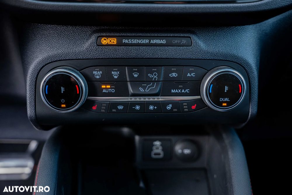 Ford Kuga 2.5 Duratec PHEV ST Line X - 21