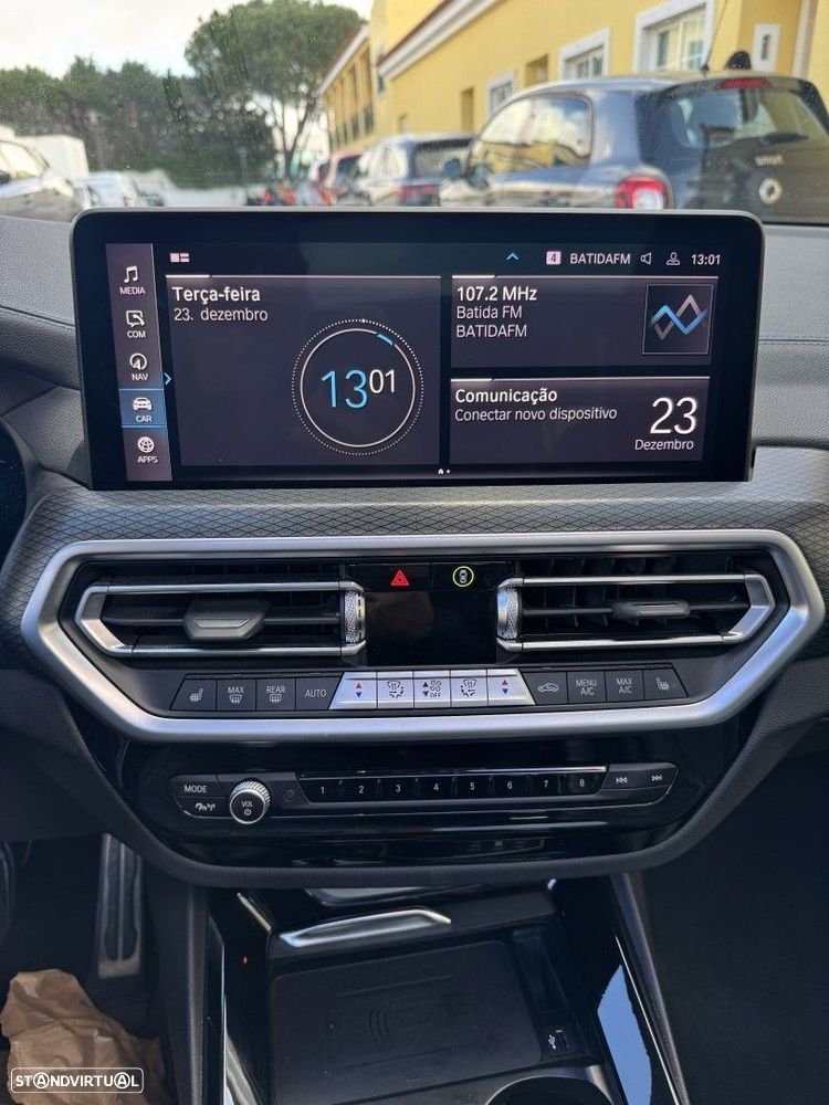 BMW X3 30 e xDrive Pack M Desportivo Pro - 26