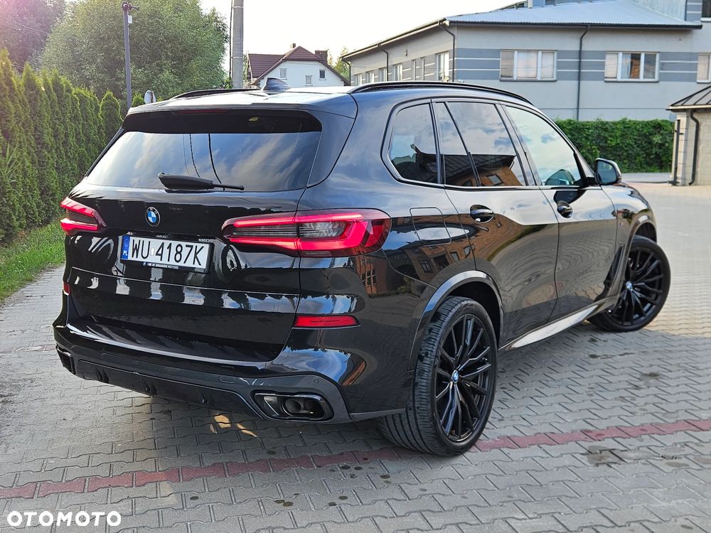 BMW X5 M50i - 39