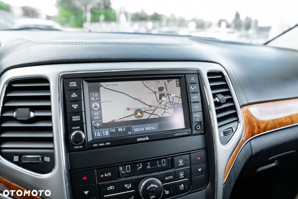 Jeep Grand Cherokee 5.7 V8 HEMI 4WD Automatik Overland - 35