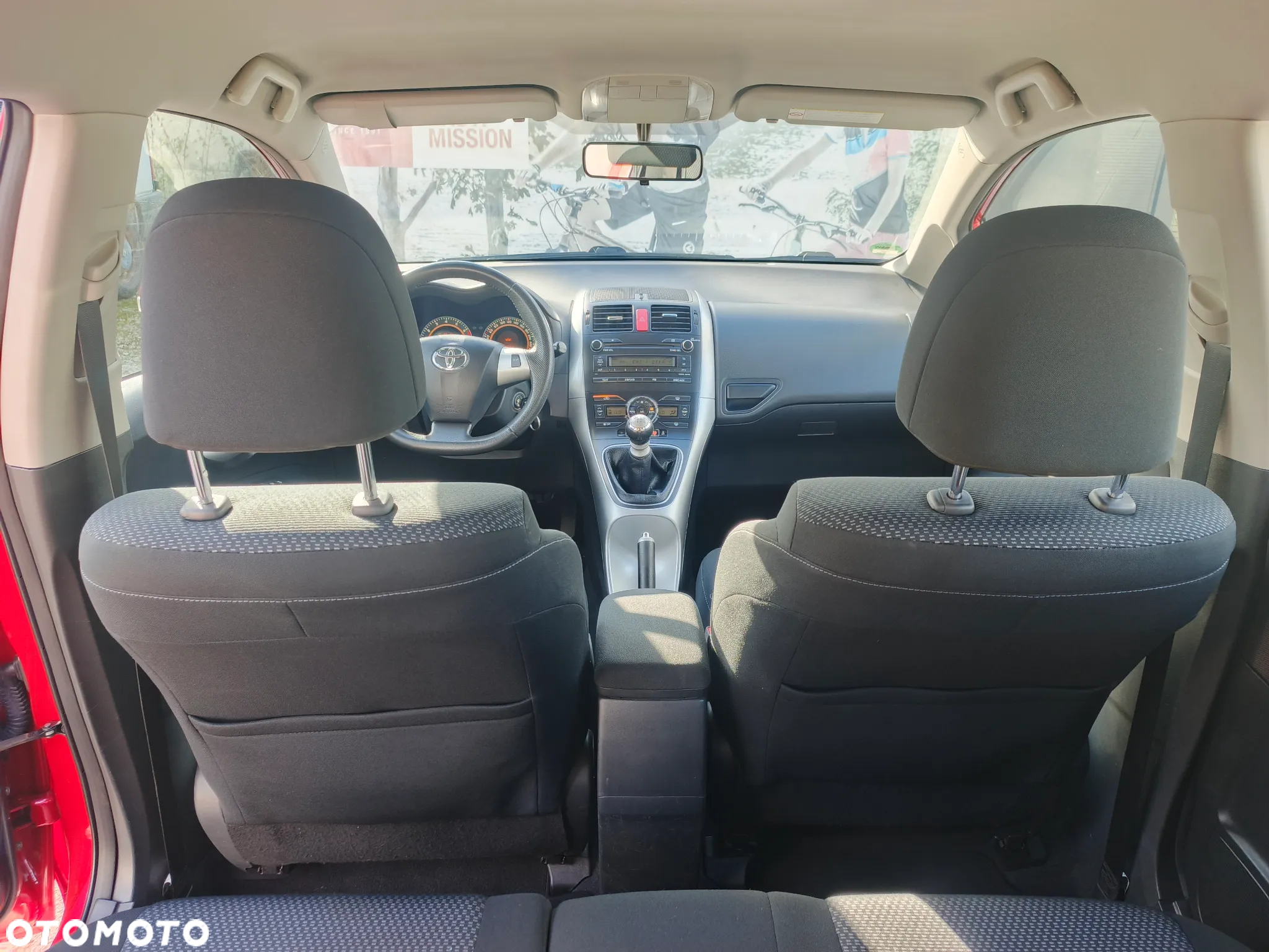 Toyota Auris 1.33 VVT-i - 27