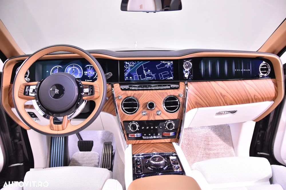 Rolls-Royce Cullinan - 9