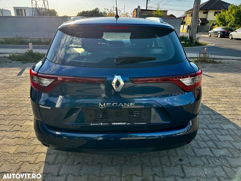 Renault Megane - 5