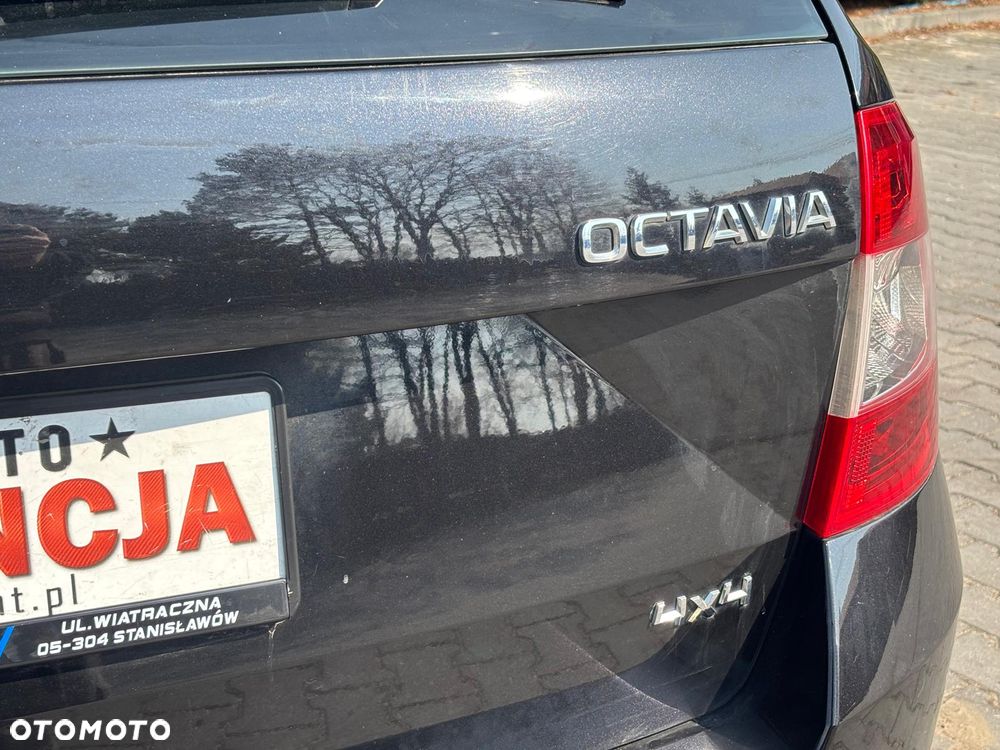 Skoda Octavia 2.0 TDI 4x4 DSG L&K - 39