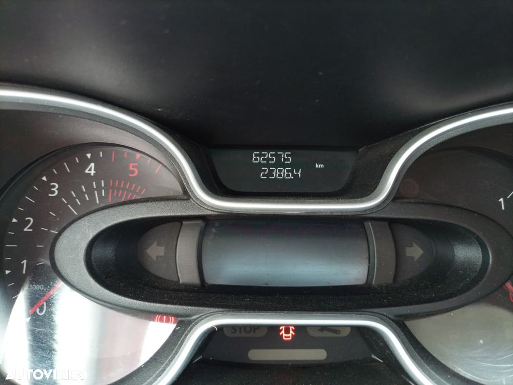 Renault Trafic - 9