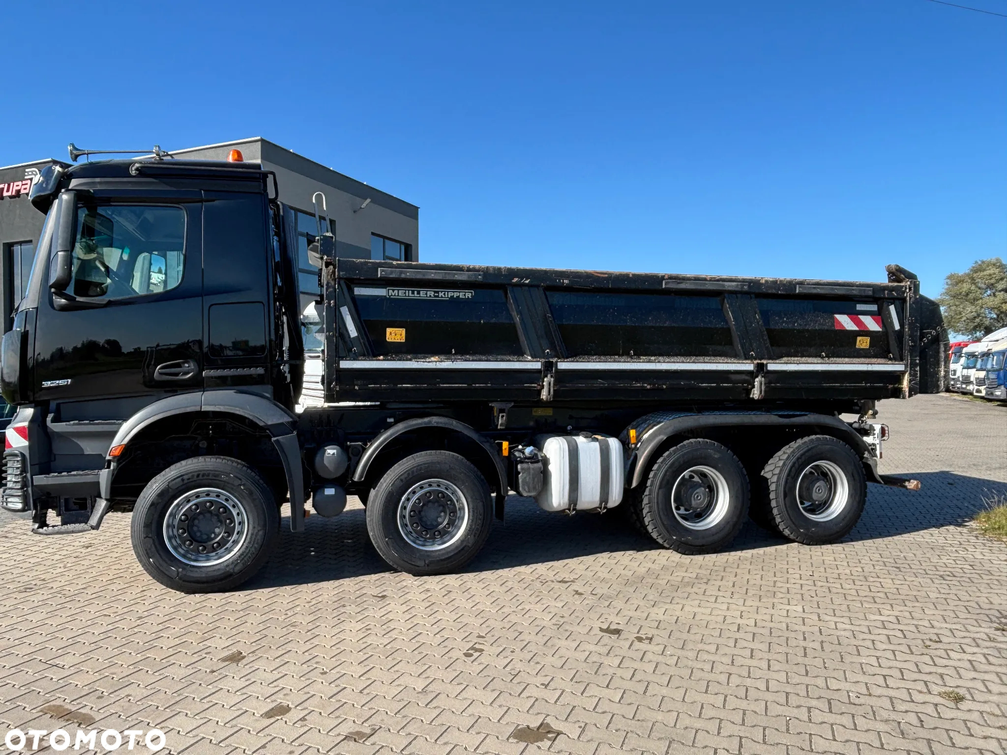 Mercedes-Benz AROCS 3251 8x4 Hydroburta Meiller Kiper (3248, 3243, 3245, 3246) - 13