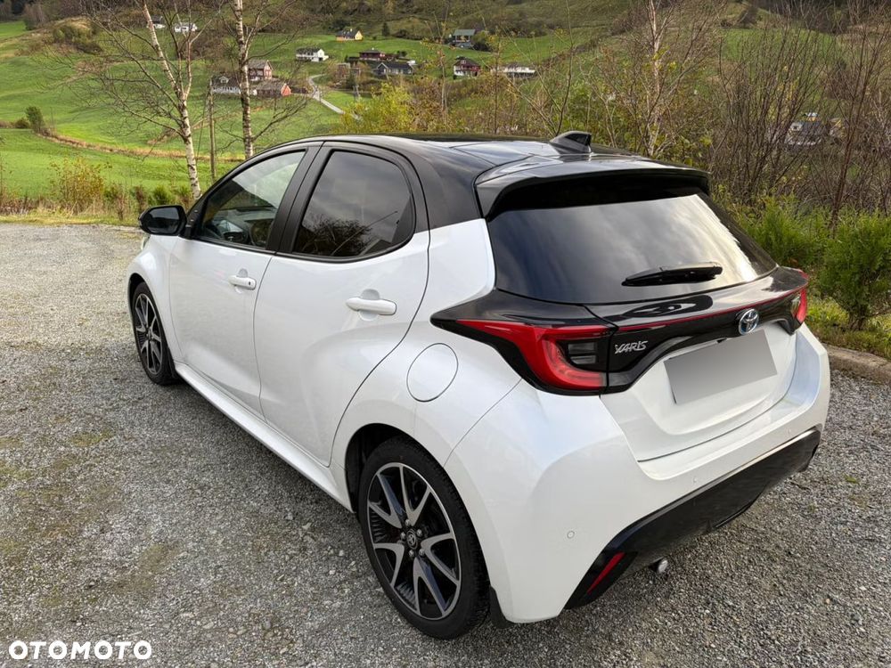 Toyota Yaris Hybrid 1.5 Selection Style - 7
