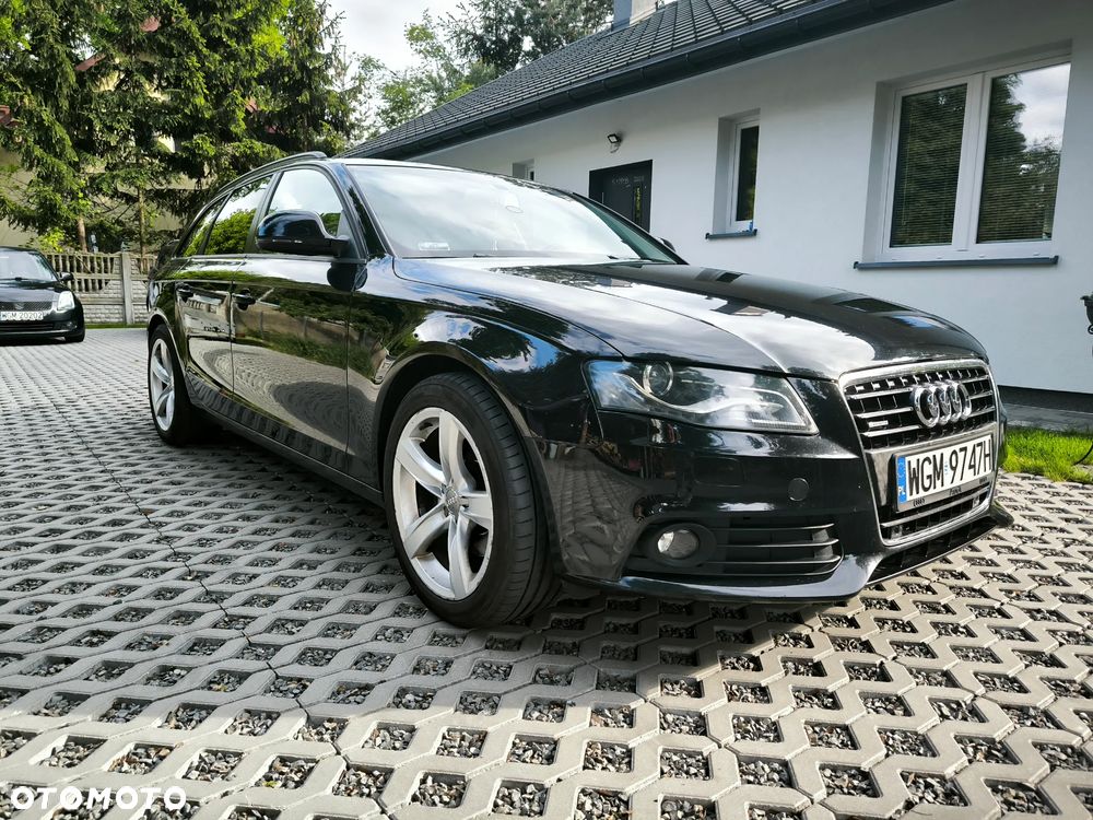 Audi A4 Avant 3.0 TDI DPF quattro tiptronic Ambiente - 1
