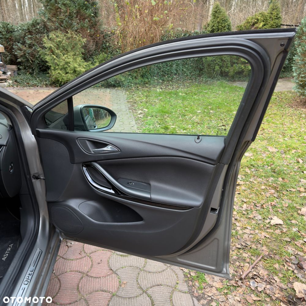 Opel Astra 1.4 Turbo Start/Stop Automatik Innovation - 19