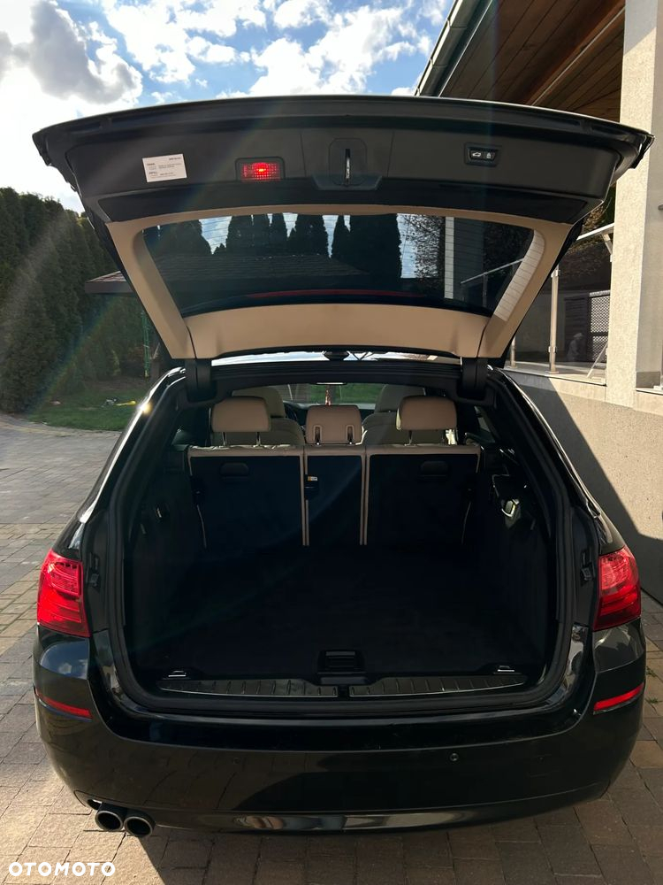 BMW Seria 5 525d xDrive Luxury Line - 8