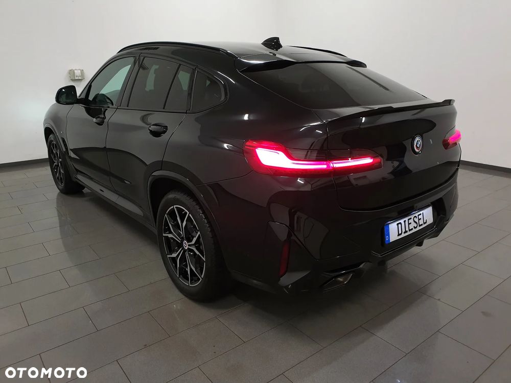 BMW X4 2022 photo 4