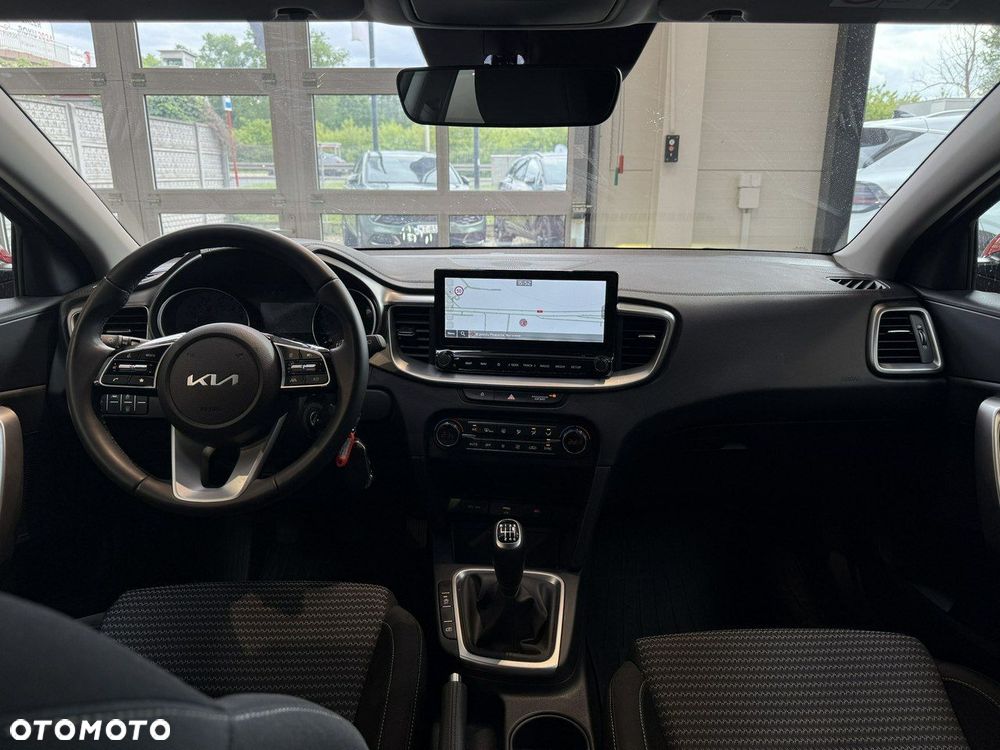 Kia XCeed - 13