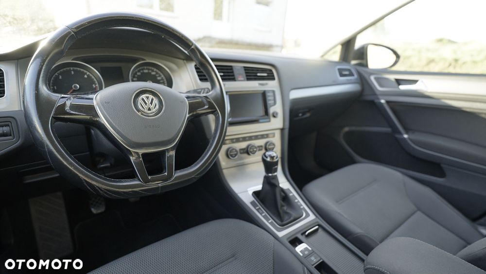 Volkswagen Golf 2.0 TDI (BlueMotion Technology) Comfortline - 28