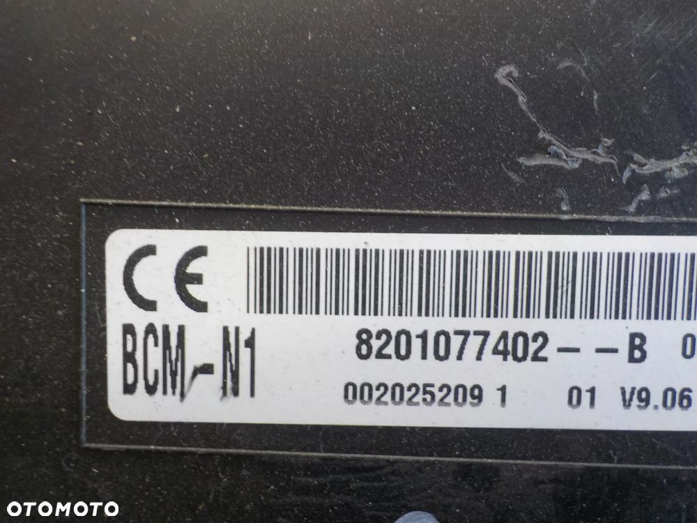 RENAULT KANGOO II MODUŁ BCM 8201077402--B - 3